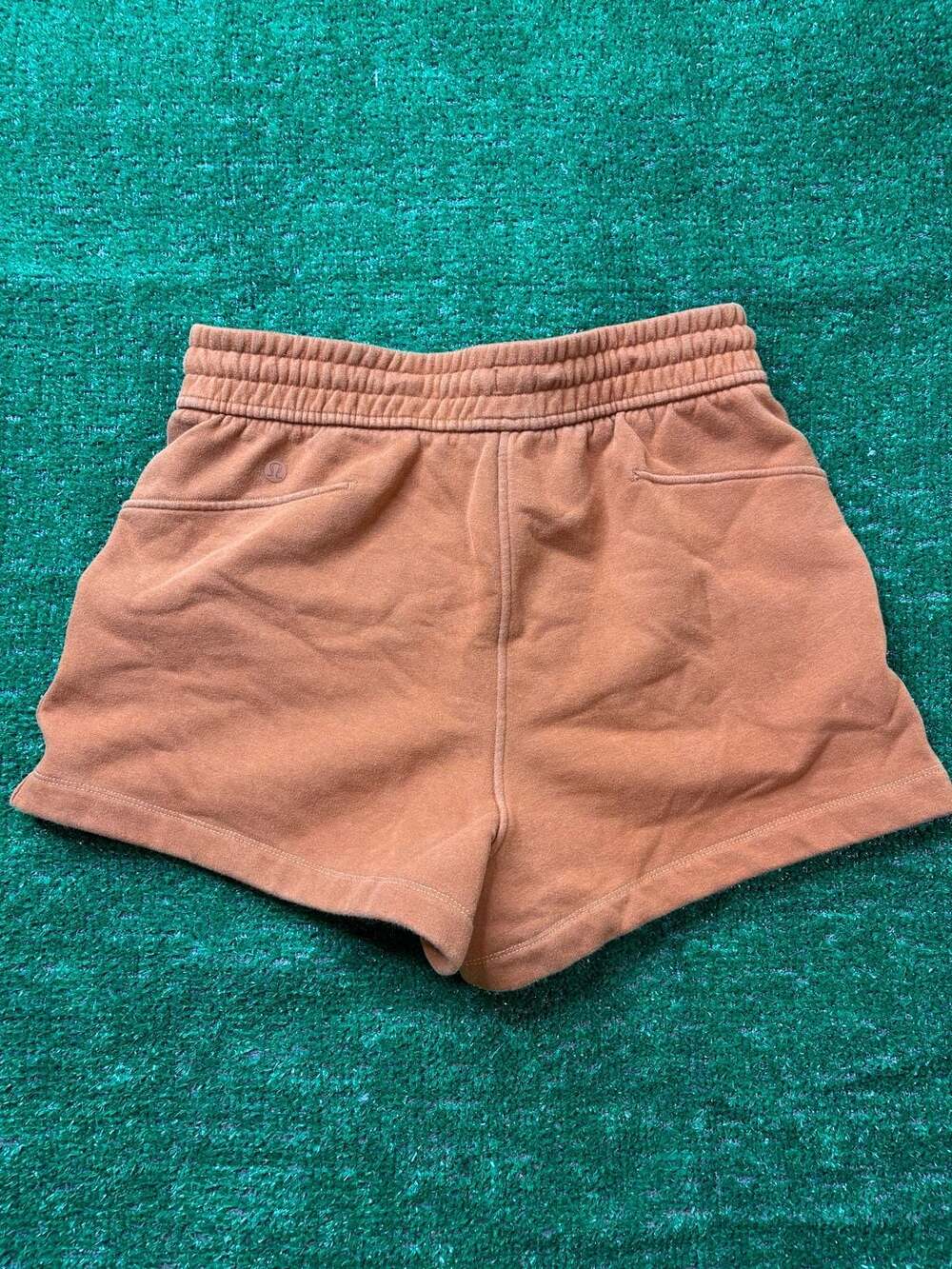 Lululemon Loungeful Short Size 6 Brown Fleece Cotton Drawstring
